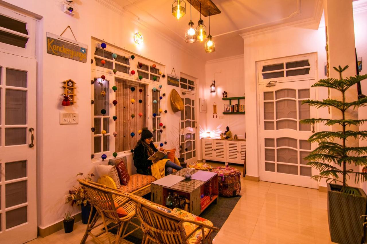 Parvatah Villa Bīr Buitenkant foto